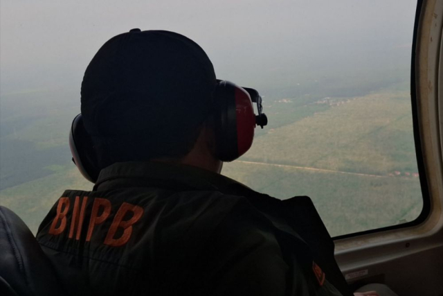 BNPB Tambah Helikopter untuk Atasi Karhutla di Titik Sulit Riau