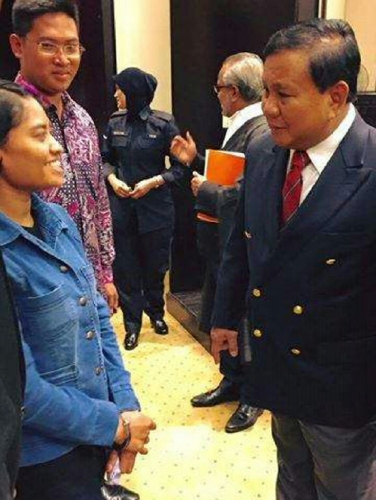 Prabowo Dampingi TKI Wilfrida Soik di Hari Pembebasannya dari Tiang Gantungan