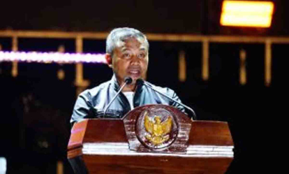 GoRiau Gubernur Riau Abdul Wahid Tutup Pacu Jalur 2025, Tekankan Warisan Budaya dan Persatuan