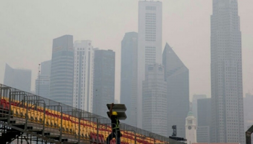 Diserbu Kabut Asap, Menlu Singapura Sebut Pejabat Indonesia Tak Punya Tanggung Jawab dan Rasa Malu