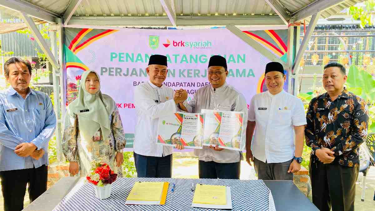 Mudahkan Warga, Pemkab Inhu Gandeng BRK Syariah Hadirkan Bayar Pajak Digital