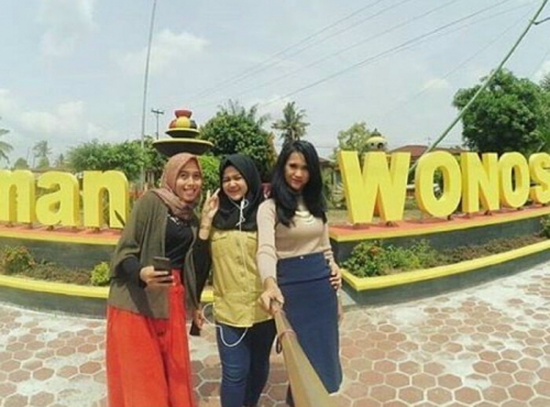 Lagi Booming, Taman Wonosobo Jadi Spot Selfie Orang Duri