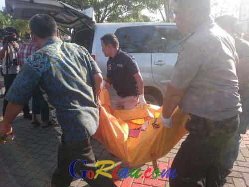 9 CCTv Diperiksa Terkait Tewasnya Firzha di Mobil Area Parkir Bandara SSK II Pekanbaru, Siapa Orang yang Terakhir Bersamanya?