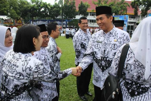 Walikota Pekanbaru: Guru Tonggak Sukses Generasi Muda Anak Bangsa