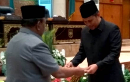 Meski Akhir Pekan, DPRD dan Pemprov Riau Gelar Rapat Paripurna Gesa Pengesahan APBD 2019