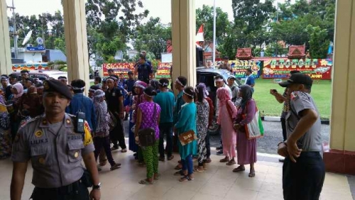 Demo di PT Pekanbaru, Puluhan Masyarakat Desa Rantau Bertuah Desak Mini Purba Dipenjara