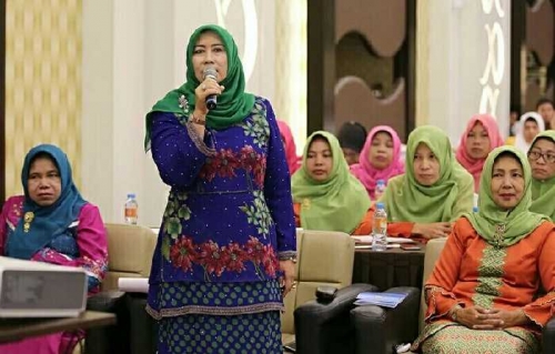 Zulaikhah Wardan: Perempuan Tiang Negara