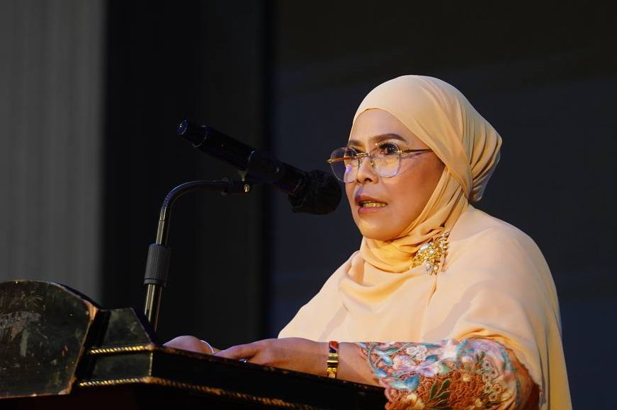 Wastra Melayu Riau Pulau Delegasi Mancanegara, Adrias Hariyanto: Harus Mampu Tembus Pasar Mancanegara