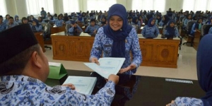 GoRiau Tahun 2016 PNS Terima THR, Ini Besarannya