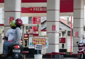 GoRiau Hari Ini, DPRD Riau Paripurnakan Perubahan Pajak BBM yang Memberatkan Warga