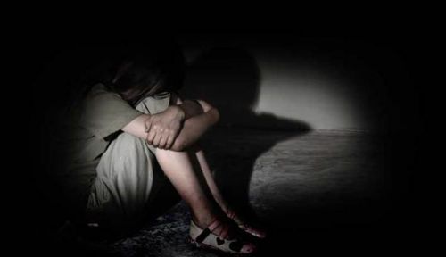 Sadis, Ayah Tega Setrika Anak Kandung