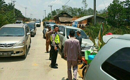Rem Blong, Truk Colt Diesel Tabrak 7 Mobil di Jalintim Pelalawan