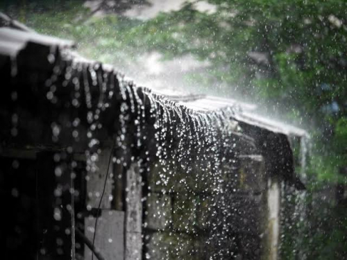 Kampar, Rohul dan Kuansing Berpotensi Diguyur Hujan Disertai Petir dan Angin Kencang Hari Ini