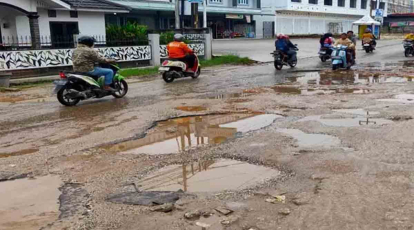 GoRiau Perbaikan Jalan Rusak di Pekanbaru Sesuai Kewenangan