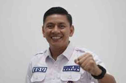 GoRiau Dinas PUPR Pekanbaru Ucapkan Terimakasih kepada Warga yang Ikut Tambal Ruas Jalan Rusak