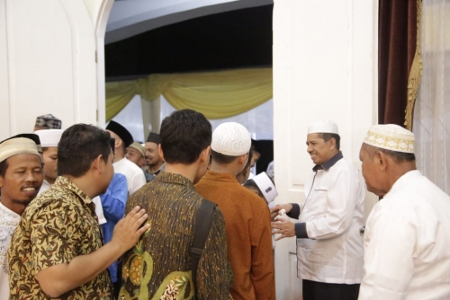 Sambut Bulan Suci Ramadhan, Bupati Siak Alfedri dan Keluarga Gelar Doa dan Zikir Bersama