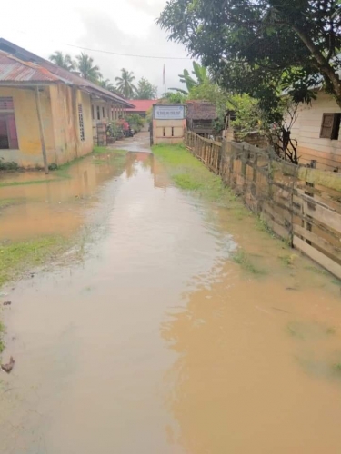Sungai Kuantan Kembali Meluap, Banjir Mulai Merendam Pemukiman