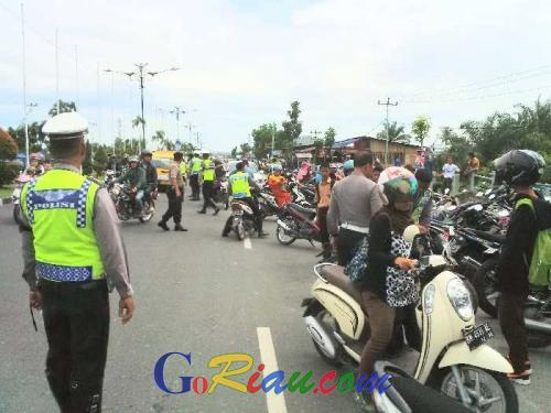 Operasi Patuh Siak di Jalan Yos Sudarso Panen Pelanggar, Mati Aku Mak, Kena Razia