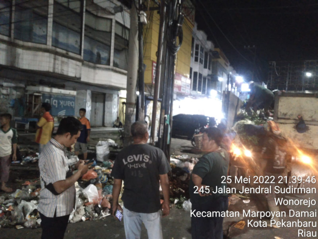 Disorot Pj Wali Kota Pekanbaru, DLHK Mulai Sisir Tumpukan Sampah