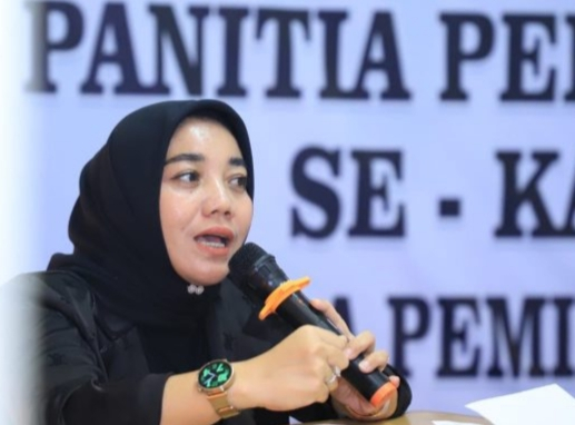 Pelantikan Panwascam se-Rokan Hulu, Patminah : Jaga Netralitas Sebagai Pengawas Pemilihan