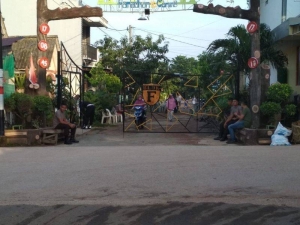 GoRiau Polwan Ditemukan Tergantung di Tangga Rumahnya, Diduga Bunuh Diri