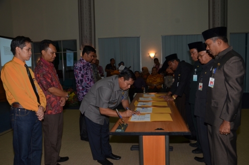 Pertama di Indonesia, ASN Bengkalis Teken Pakta Integritas Netral di Pilkada