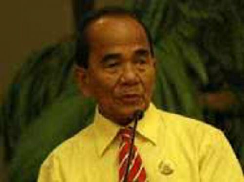Gubernur Riau Annas Maamun dan Gulat Manurung Jadi Tersangka