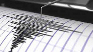 GoRiau Gempa Magnitudo 6,8 Guncang Ambon, Ribuan Warga Langsung Mengungsi