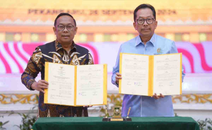 GoRiau Pj Gubernur Riau Bersama Kajati Riau Tandatangani Nota Kesepahaman Bantuan Hukum