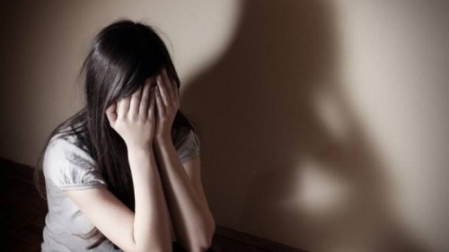 Diancam Dinikahi, Gadis 14 Tahun Digauli Ayah Kandung di Hadapan Ibunya