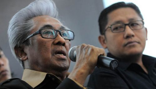 Adnan Buyung Minta KPK Dibubarkan Saja