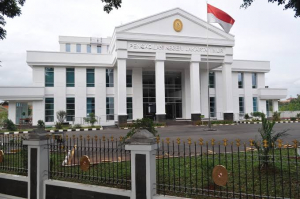 GoRiau Hakim Senior Meninggal dalam Mobil di PN Jaktim