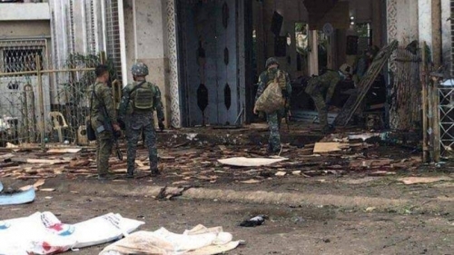 WartaPKU.com Gereja Katedral Diguncang Bom, 27 Orang Tewas dan 77 Terluka
