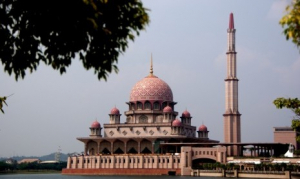 Empat Turis China di Malaysia Terinfeksi Virus Corona, Masjid Putrajaya Ditutup bagi Wisatawan