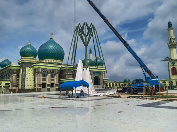 Pemasangan Payung Elektrik di Masjid Raya Annur Terus Digesa