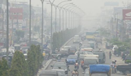 BNPB Akhirnya Alokasikan Rp 300 Miliar untuk Tangani Asap di Riau