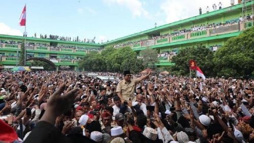 Di Hadapan Ribuan Santri, Prabowo Janji Jemput Habib Rizieq dan Bebaskan Para Ulama yang Dipenjara