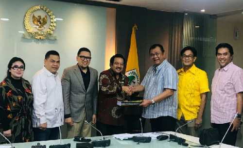 Sah..., Idris Laena Terima 53 Nama Balon Kepala Daerah untuk Sumatera-1 dari Golkar