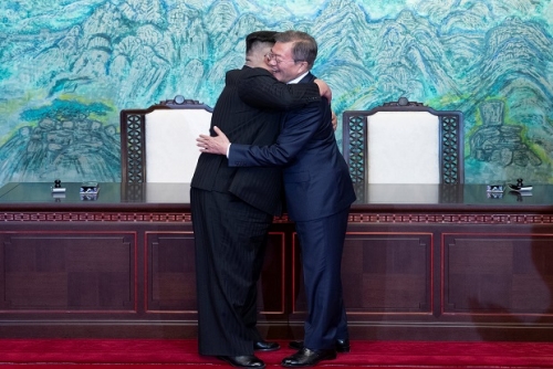 Dua Pemimpin Korea Bersumpah Ciptakan Perdamaian Permanen