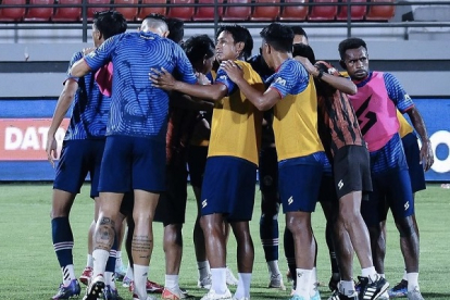 Arema FC Fokus Recovery Hadapi Laga Terakhir