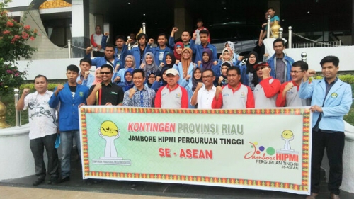 Gubernur Riau Ingatkan Generasi Muda Agar Tidak Bercita-cita Jadi PNS