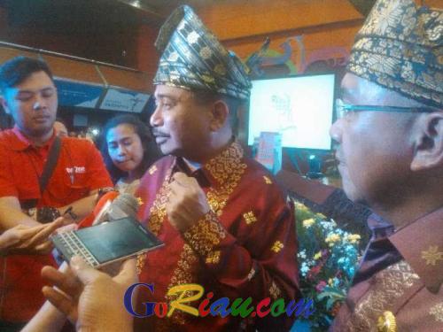 Riau Menyapa Dunia, Menpar Arief Yahya: Riau The Homeland Of Melayu Saya Minta Sehari Ini Saja Diganti Riau Truly Malay