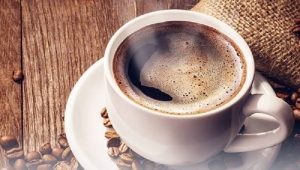 GoRiau Jangan Minum Kopi Menjelang Naik Pesawat, Ini Risikonya