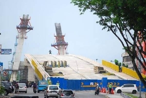 GoRiau Sudah Lewati 3 Gubernur, Jembatan Siak IV Tetap Jadi Bangkai Kota, Dewan Makin Pesimis