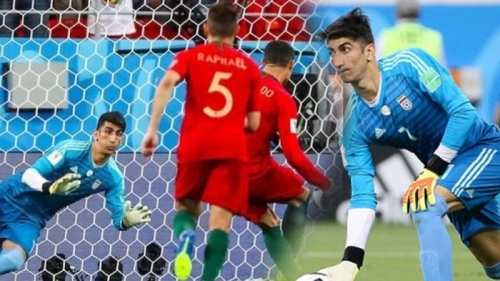Kiper Iran yang Gagalkan Penalti Ronaldo, Ternyata Saat Remaja Gelandangan yang Sering Tidur di Musala, Begini Kisahnya