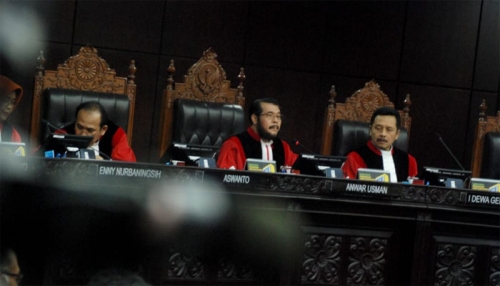 Hakim MK Sebut Prabowo-Sandi Tak Bisa Buktikan Klaim Menang 52 Persen