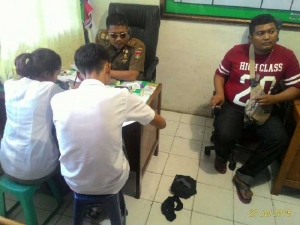 GoRiau Hari Pertama Sekolah, Dua Siswa SMA di Bukittinggi Tertangkap Mesum di Gedung Parkir
