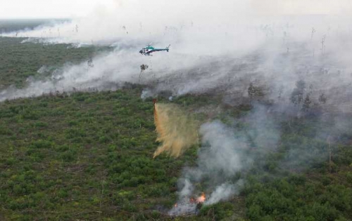 Riau Dikepung Asap, 2 Helikopter Bantuan BNPB Bom Bengkalis