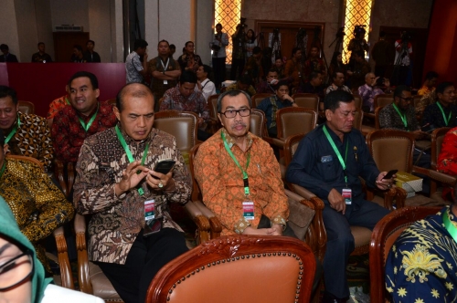 Bupati Syamsuar Ikuti Rakornas TPID di Jakarta