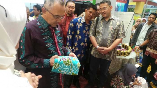 Hadir di Riau Expo, RAPP Tampilkan 2 Program Unggulan, Desa Bebas Api dan Batik Andalan